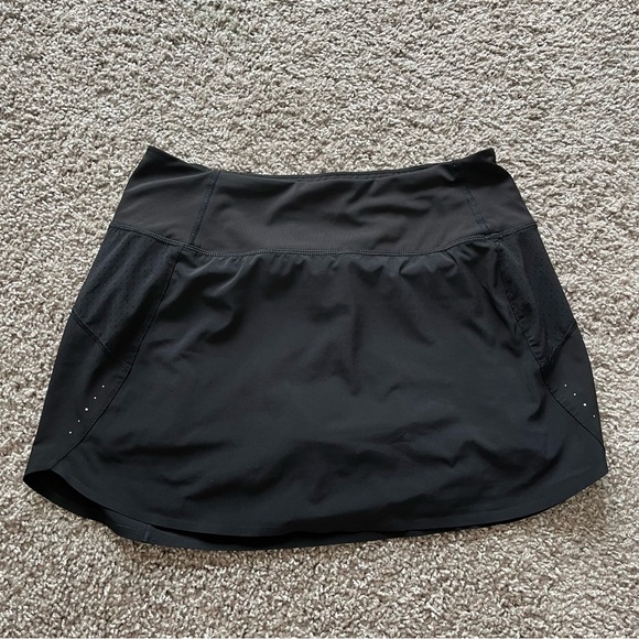Athleta Dresses & Skirts - NWOT Women's Athleta Athletic Skirt in Black size Small Petite